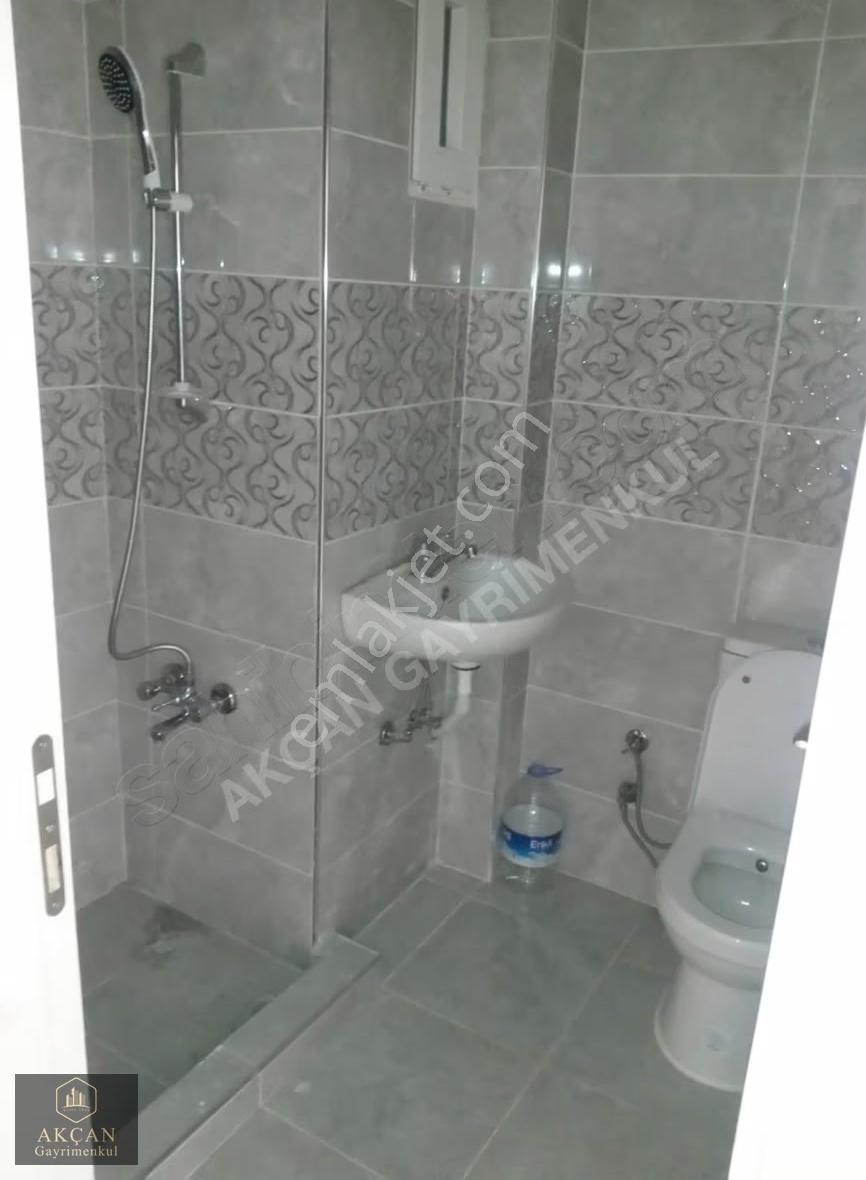 Reşadiye'de 2+1 Ebeveyn Banyolu Satılık Daire