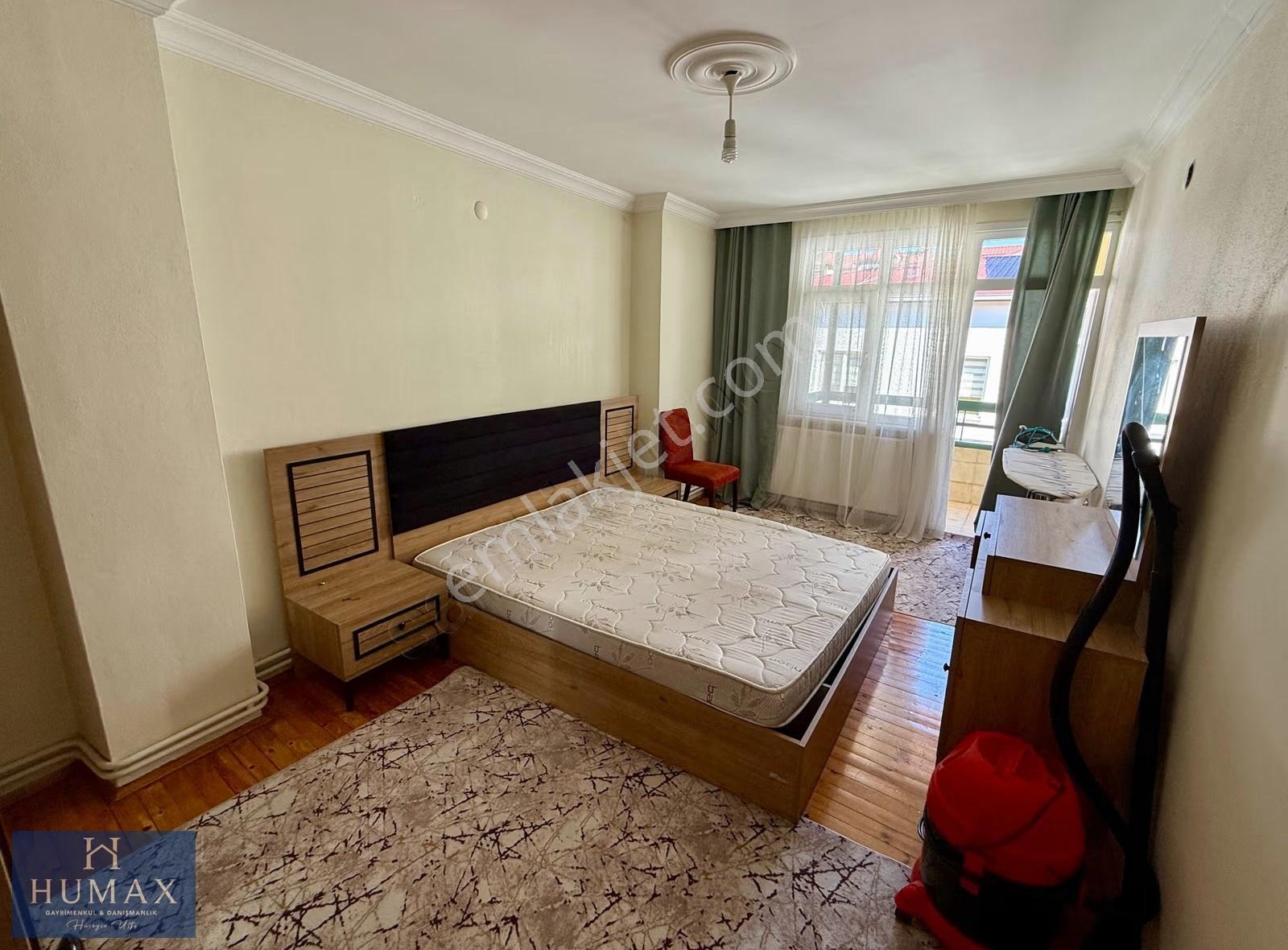 Yenimahalle'de Eşyalı Satılık 2+1 Daire - Görsel 2