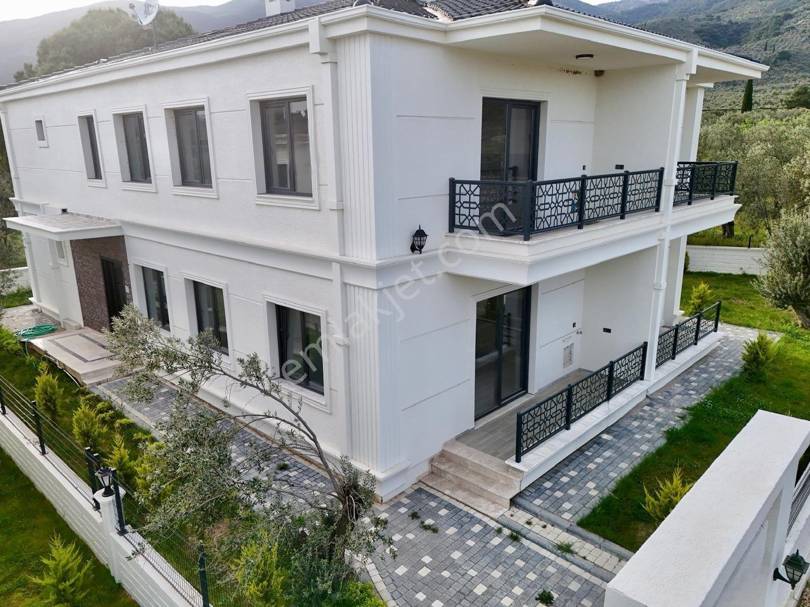 Akçay Aras Emlaktan Gürede Geniş Bahçe Kullanımlı 2+1 Daireler - Görsel 4