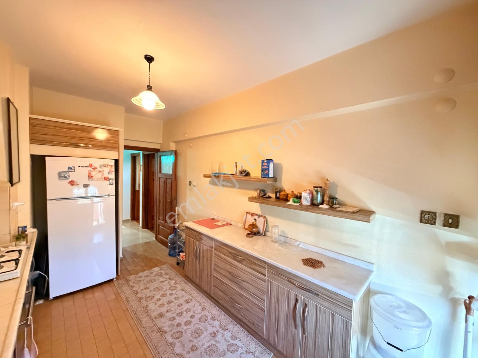 Emlakparktan Güllerpınarında Kısmi Eşyalı Kiralık 3+1 Daire - Görsel 16