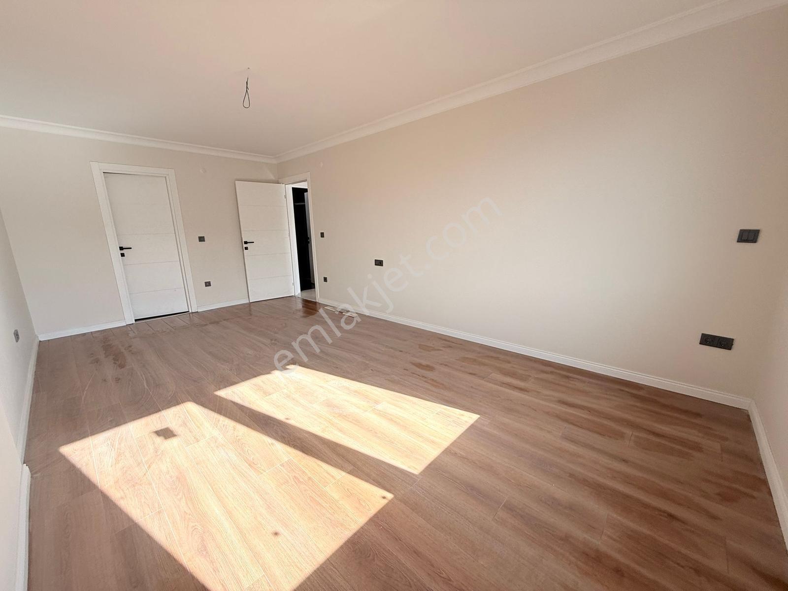Bahçelievlerde Yeni Binada 170 M² 3+1 Lüks Daire - Görsel 19