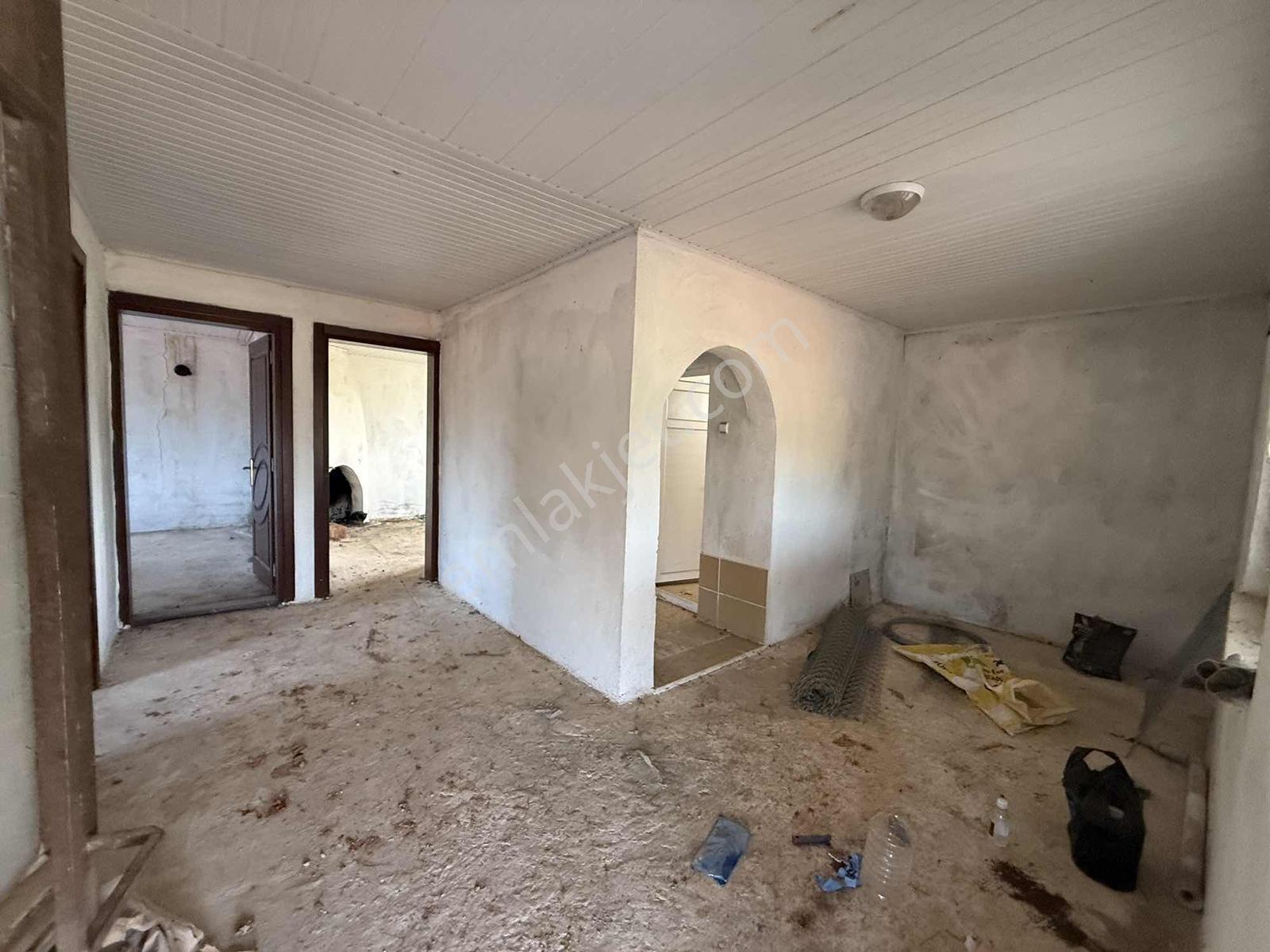 Kale Belenköy De Denize 1 Saat Uzaklıkta 10523 M2 - Görsel 3