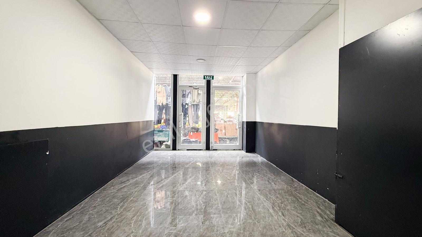 Güzeloba'da Yüksek Görünürlüğe Sahip Cadde Üzeri Kiralık İşyeri - Görsel 29