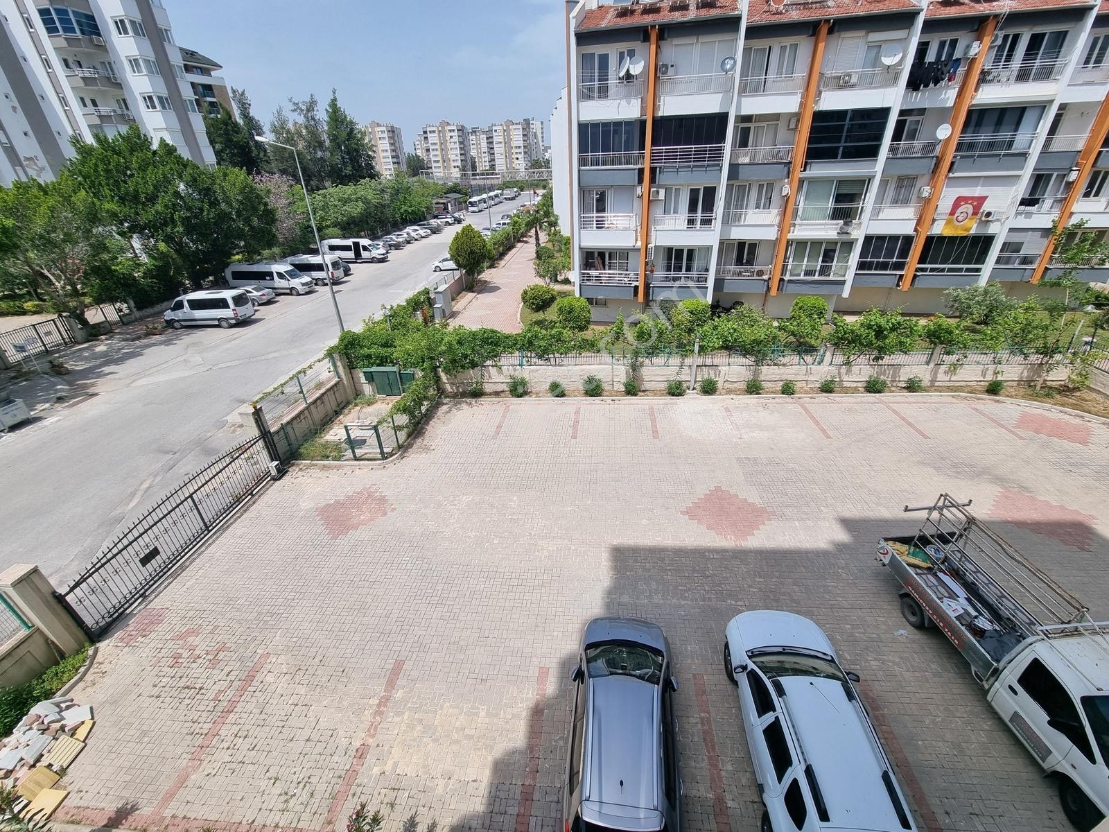 Lara Turizm Yolunda Havuzlu Sitede Deniz Manzaralı Eşyalı Daire - Görsel 7