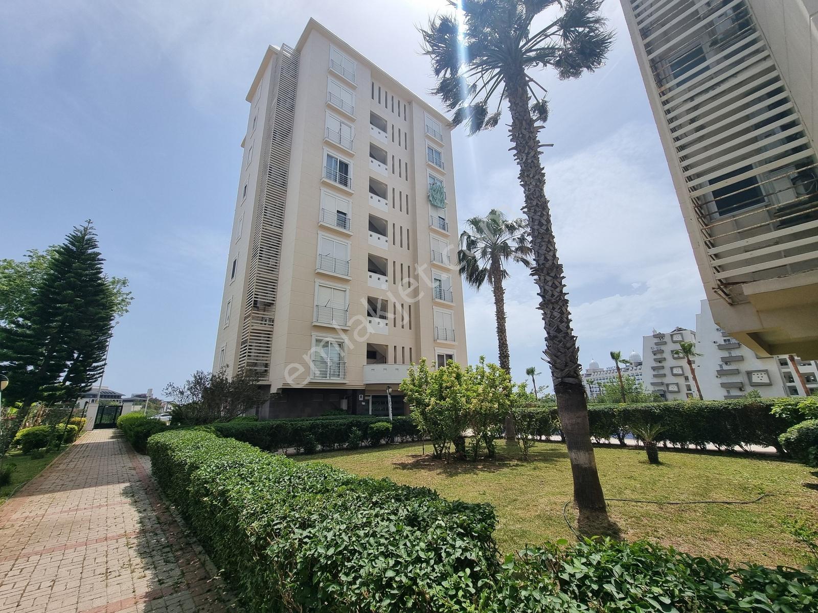 Lara Turizm Yolunda Havuzlu Sitede Deniz Manzaralı Eşyalı Daire - Görsel 15