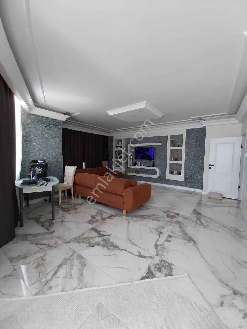 Kocaeli Gölcük İhsaniye Merkez Mahallesi Satılık 195 M² 3+1 Arakat Daire - Görsel 23