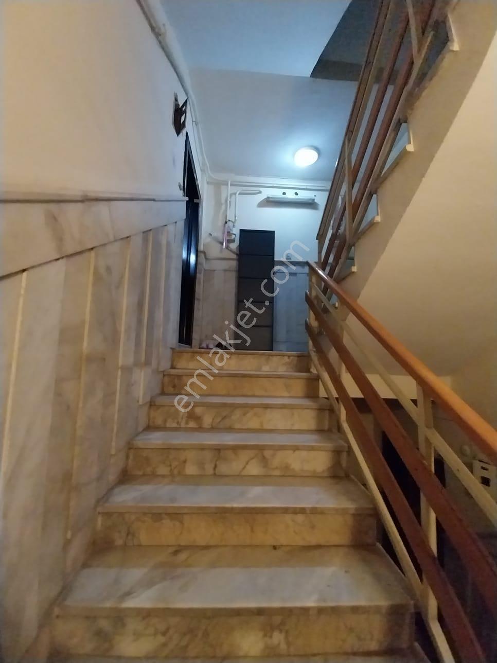 Kocaeli Gölcük İhsaniye Merkez Mahallesi Satılık 195 M² 3+1 Arakat Daire - Görsel 31