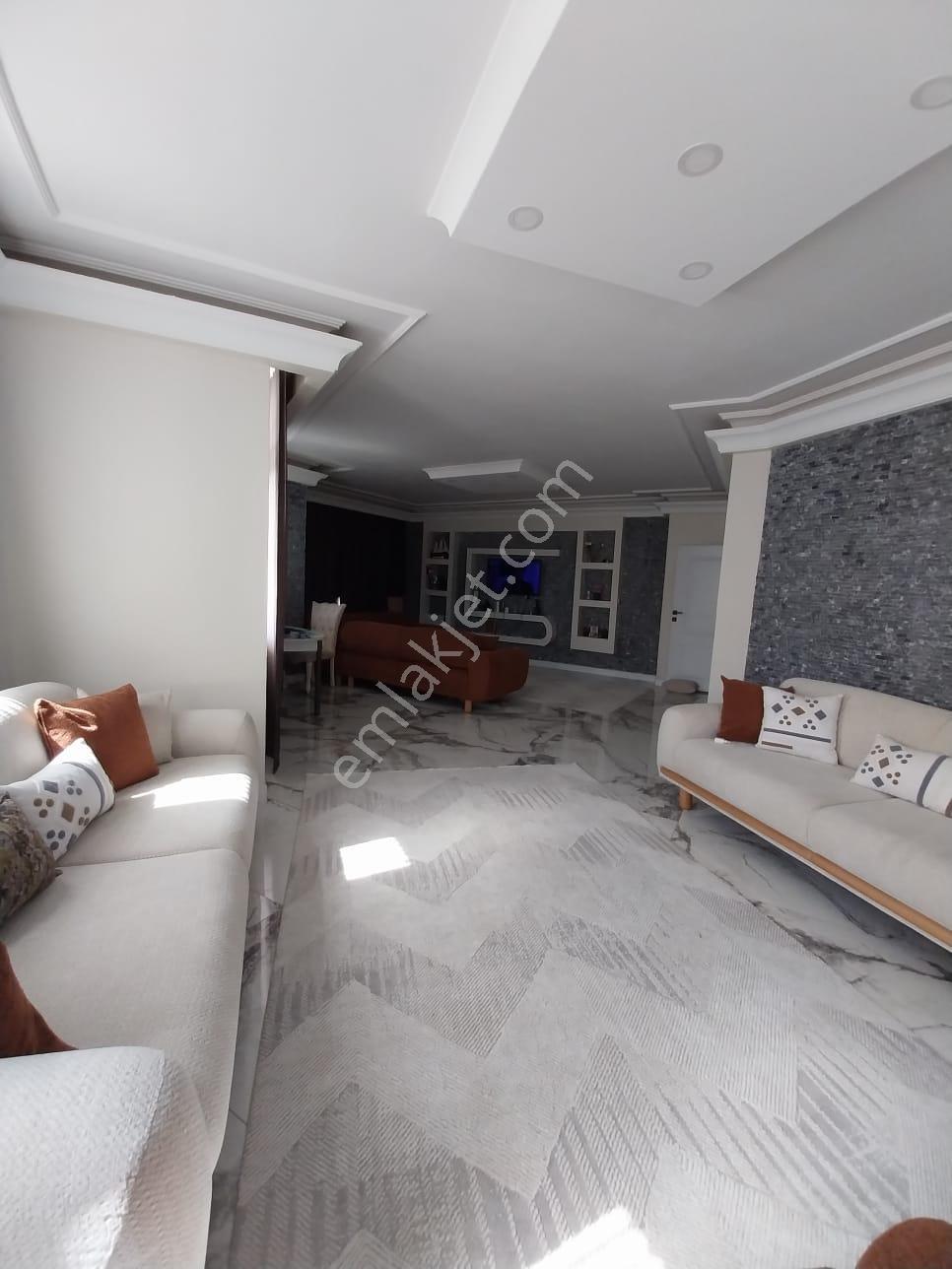 Kocaeli Gölcük İhsaniye Merkez Mahallesi Satılık 195 M² 3+1 Arakat Daire - Görsel 10