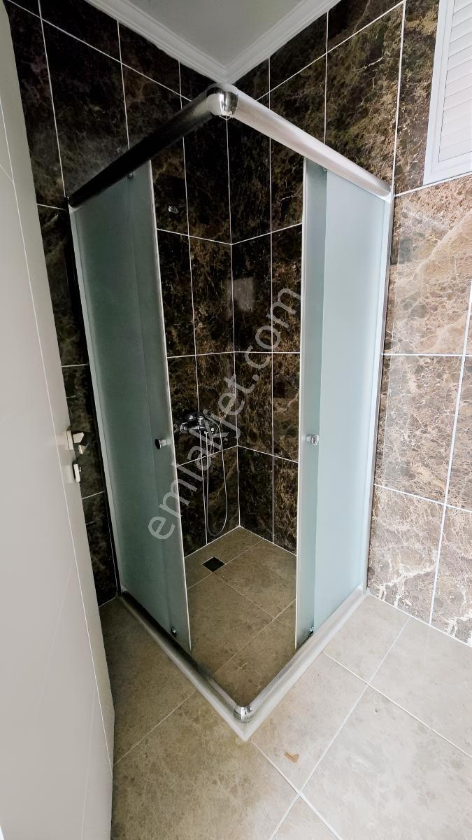 Kaşüstü Tuğra Elit Sitesi'nde 3+1 10.kat Geniş Ve Ferah Daire - Görsel 25
