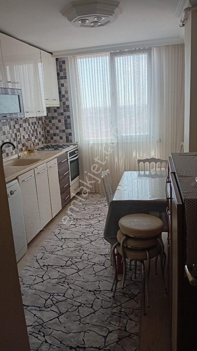 Bahçelievler Kocasinanda 6. Kat Fırsat Satılık Daire - Görsel 2