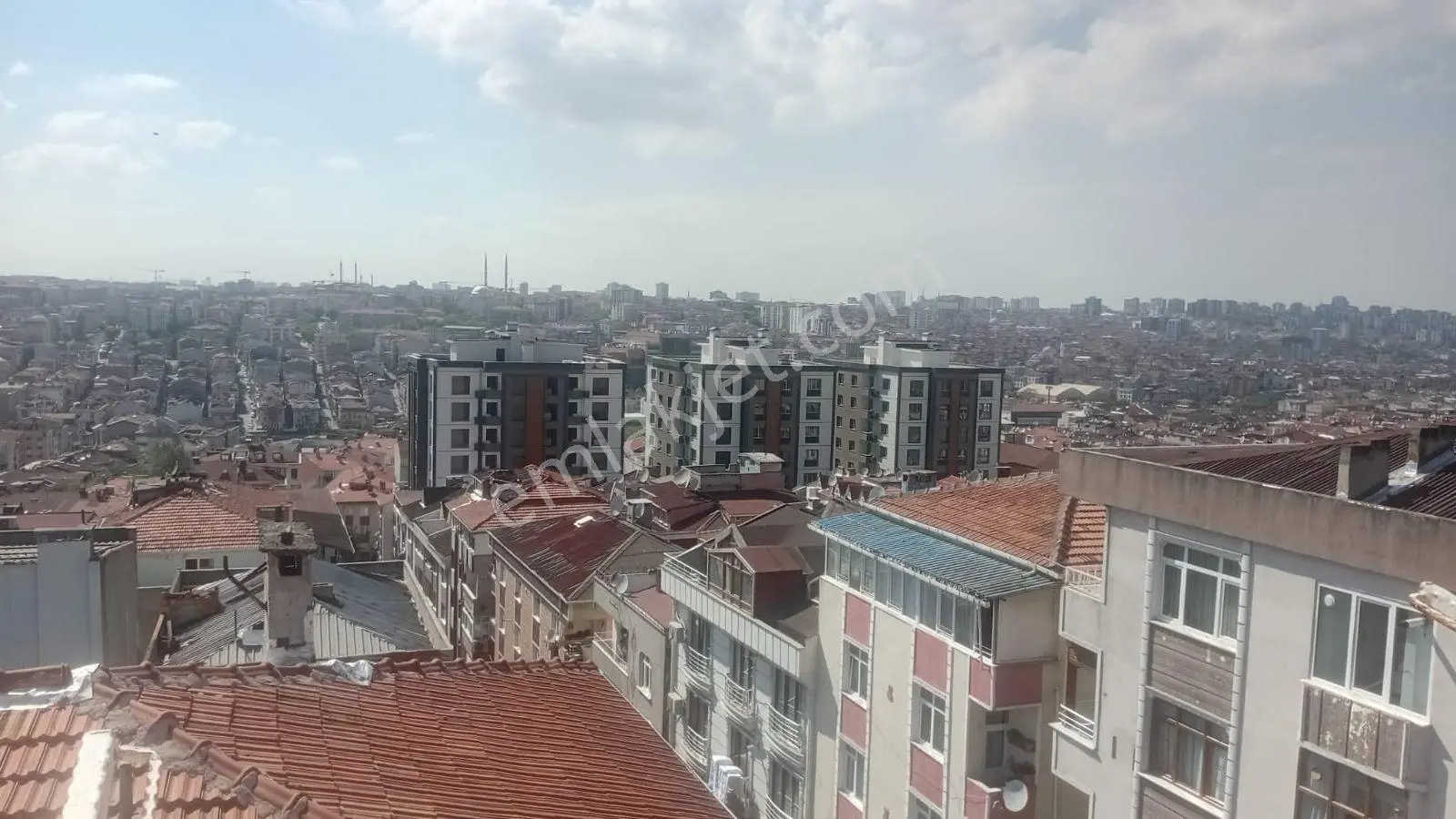 Bahçelievler Kocasinanda 6. Kat Fırsat Satılık Daire