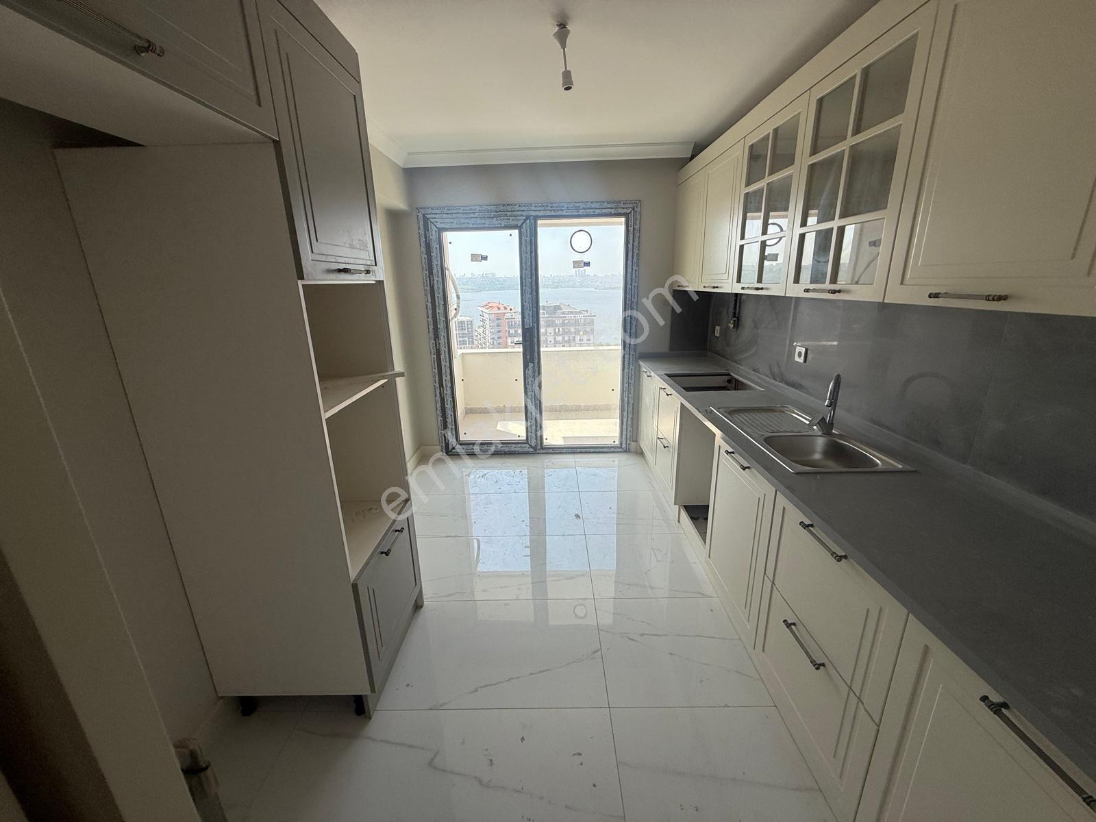 Barış'tan Site İçerisinde Göl-deniz Manzaralı Lüks 3+1 Daire - Görsel 12