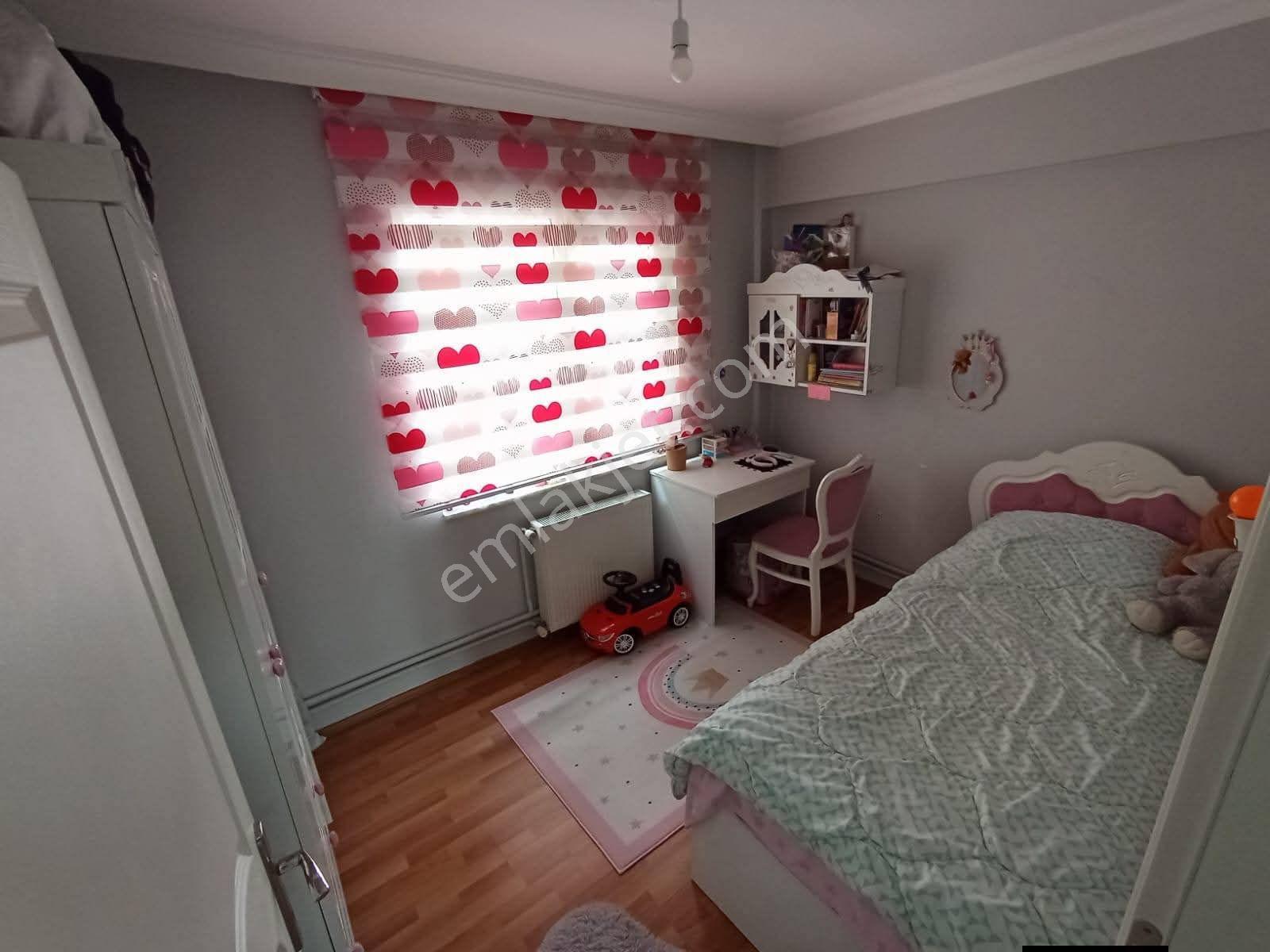 Samsun İlkadım Yenidoğan Mahallesi'nde Kat Tapulu Asansörlü 2+1 Masrafsız Satılık Daire - Görsel 4