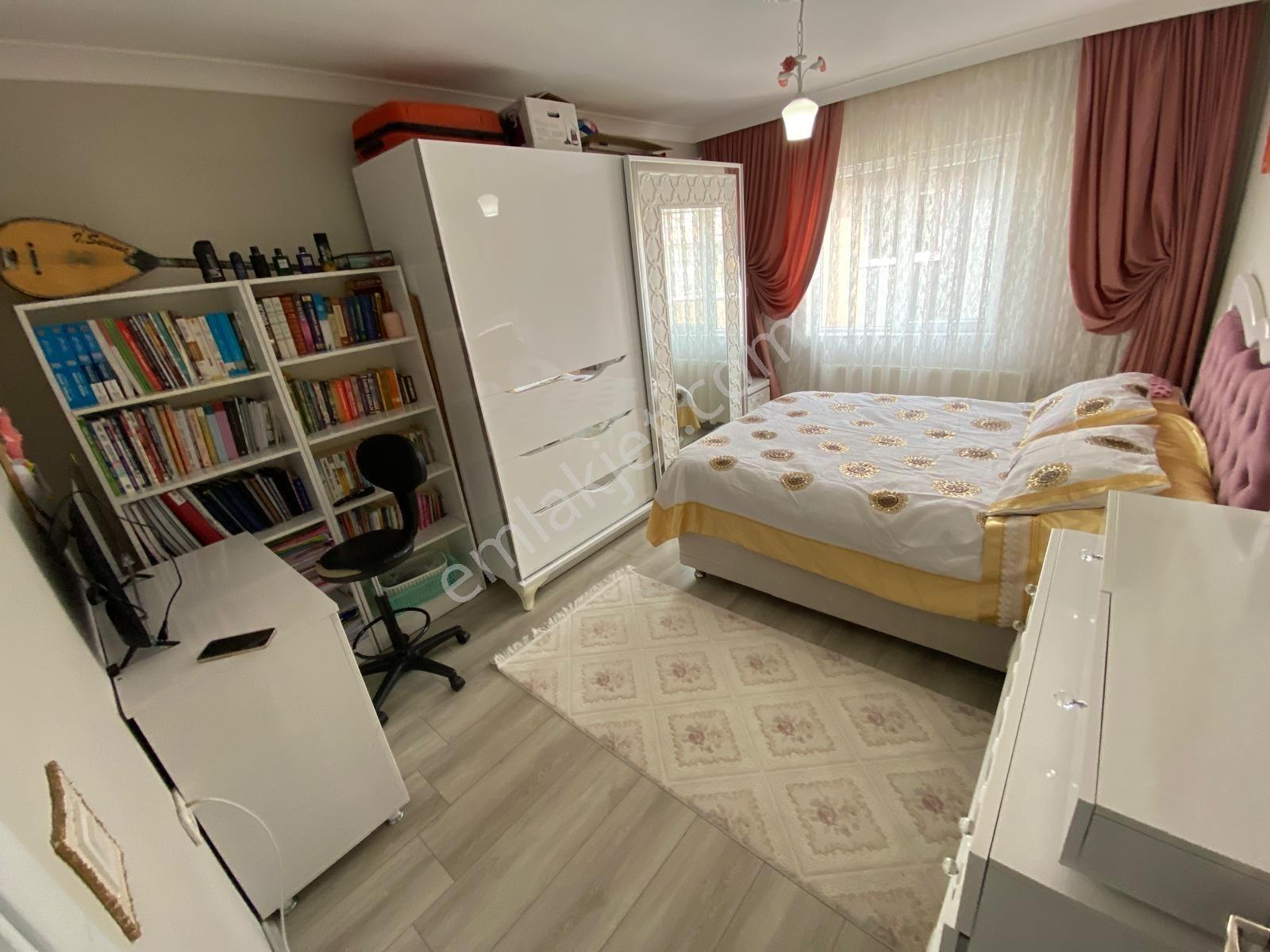 Fevziçakmak Mh Teraslı Asansörlü 2 Yıllık Full Yapılı 5+2 Dublex - Görsel 27