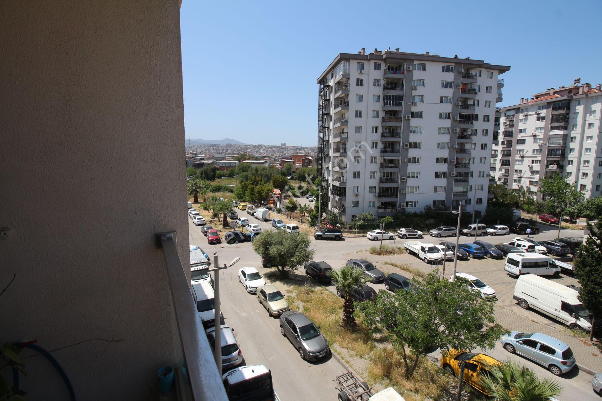 Arga'dan Buca Seyhan Mh.polis Lojmanları Yanı Satılık 3+1 Daire. - Görsel 9