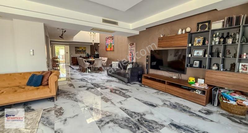 Güzelbahçe Kahramanderede Site İçi 5+1 Satılık Tripleks Villa - Görsel 23