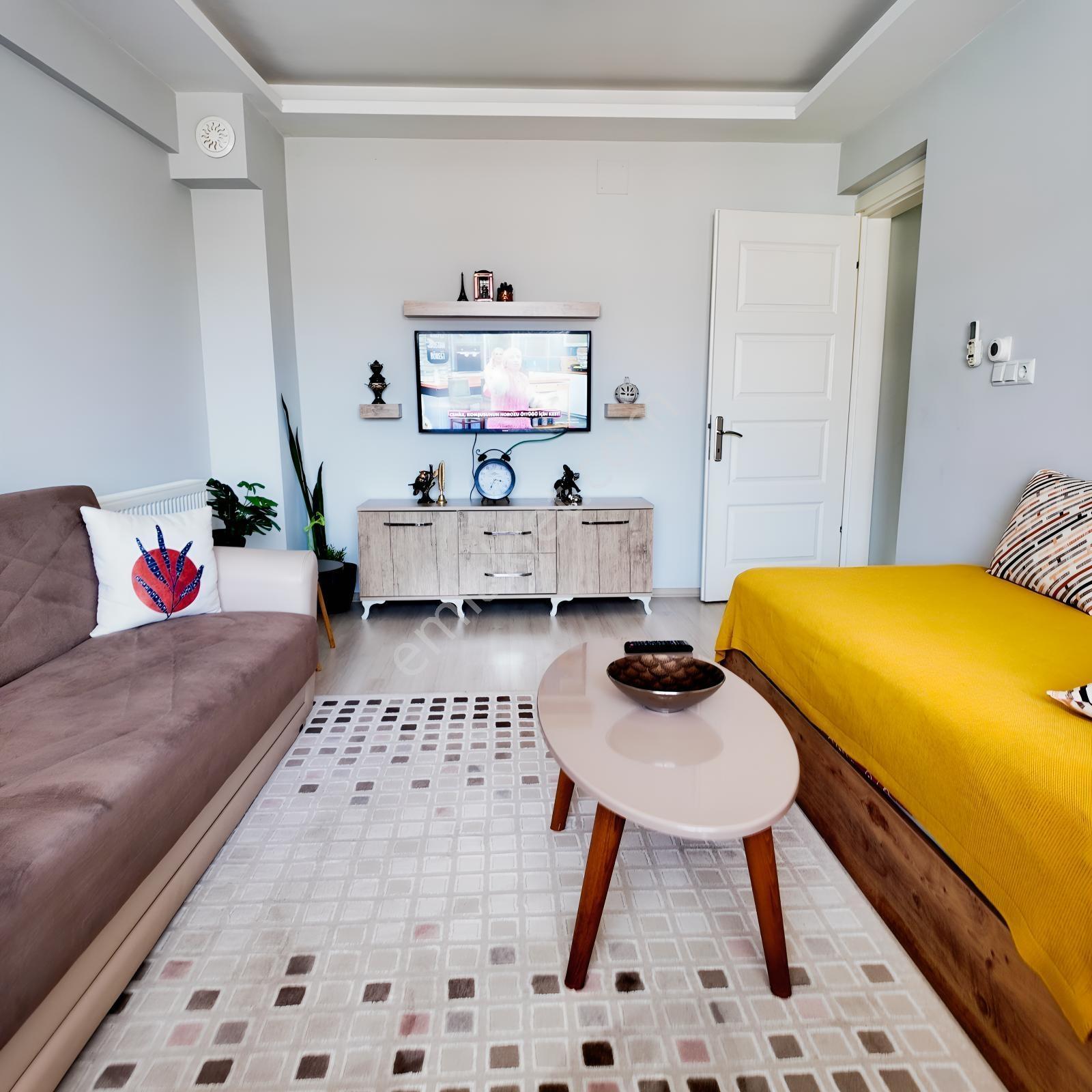 Umut Parkı Mevkii Bakımlı Büyük 78 M2 1+1 Asansörlü Daire - Görsel 8