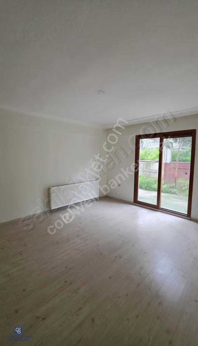 Bornovada Müstakil Tadında: 30m² Bahçeli,4+1 Güvenli Yuva - Görsel 3