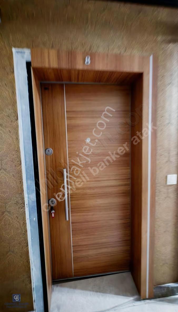 Bornovada Müstakil Tadında: 30m² Bahçeli,4+1 Güvenli Yuva - Görsel 2