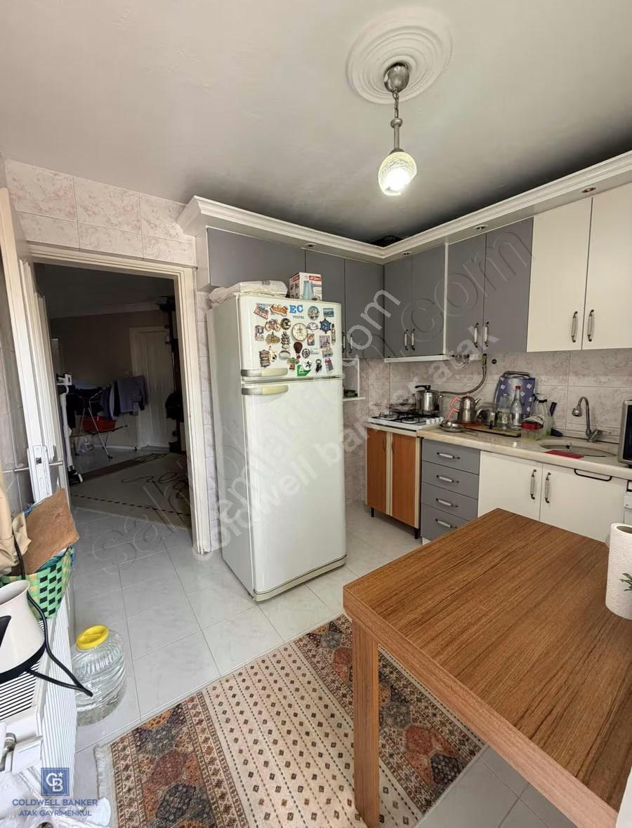 Buca Fırat Mahallesinde 4+1 Ara Kat 170m2 Bakımlı Daire - Görsel 10