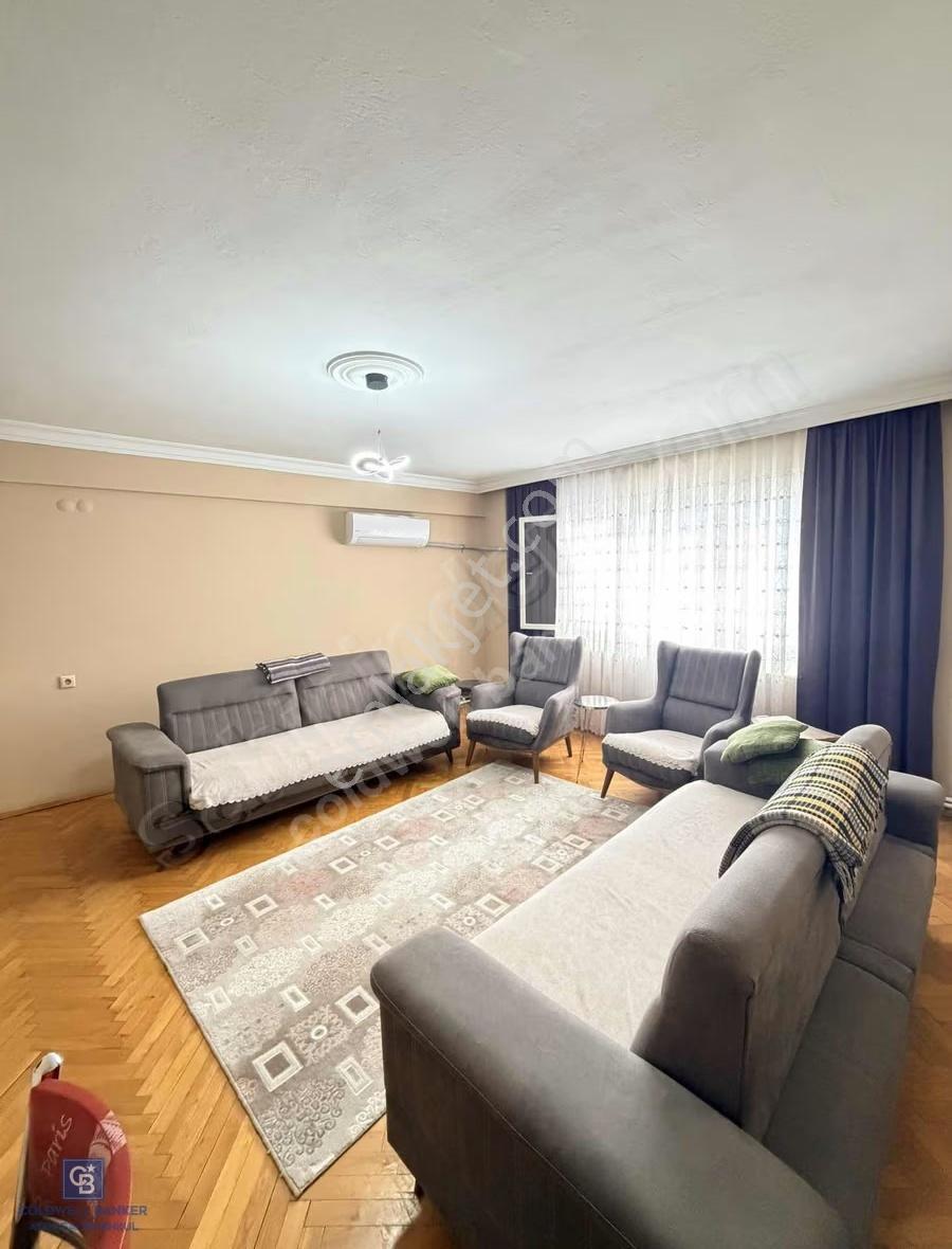 Buca Fırat Mahallesinde 4+1 Ara Kat 170m2 Bakımlı Daire - Görsel 2