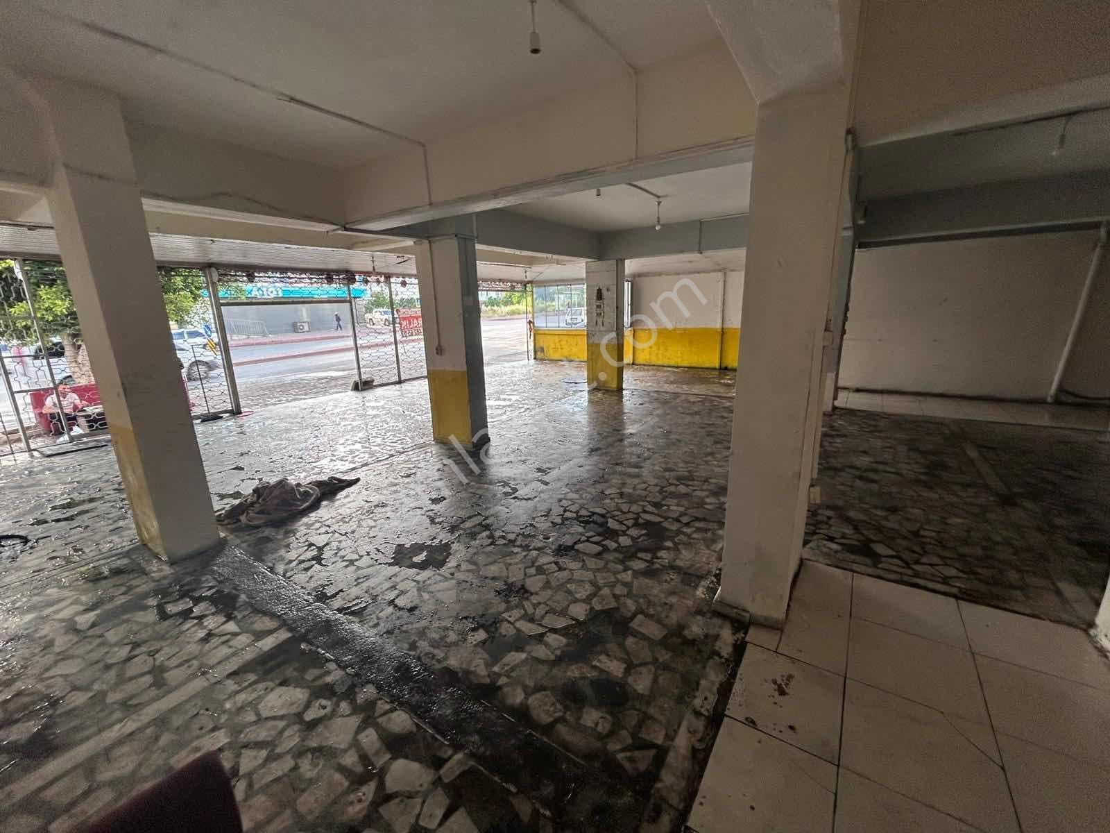 Gündoğdu Kent Meydanı Yanı Kiralık Dükkan - Görsel 8