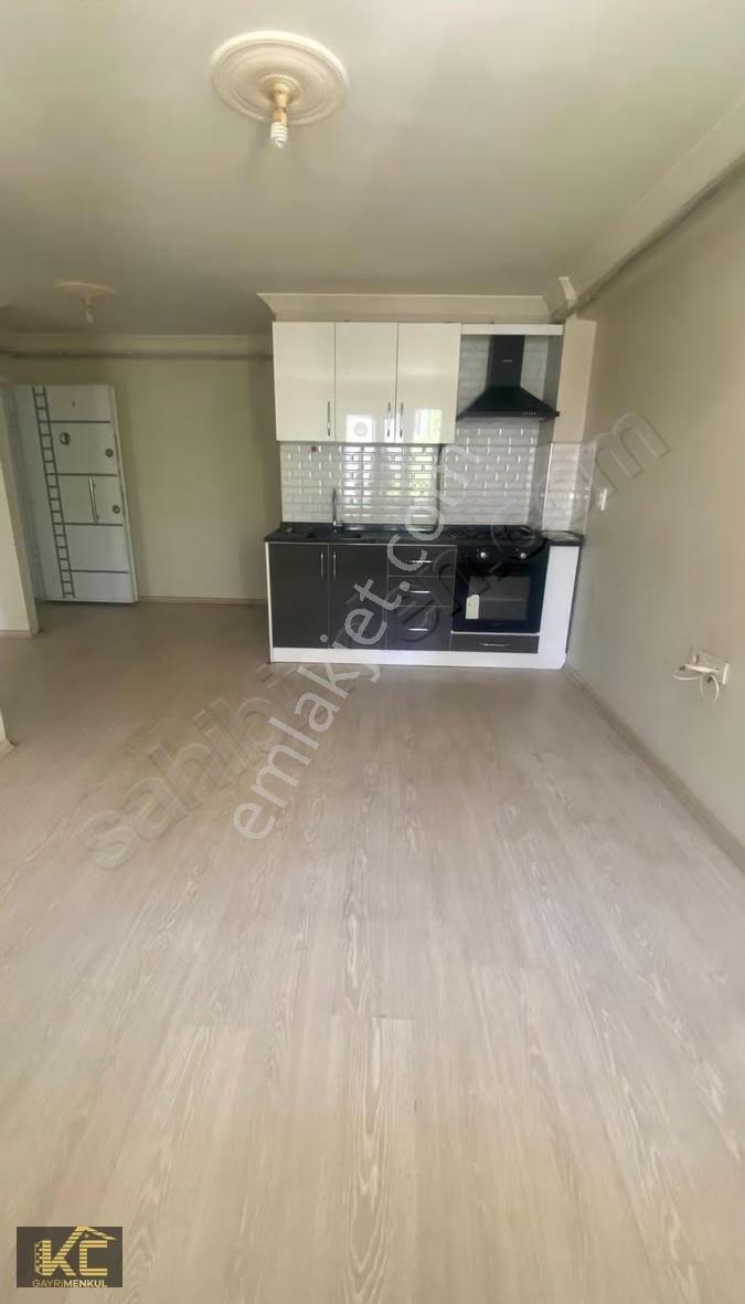 Kc 'den Kasaplar Mh.nef Karşısında Eşyasız 1+1 Kiralık Daire - Görsel 9