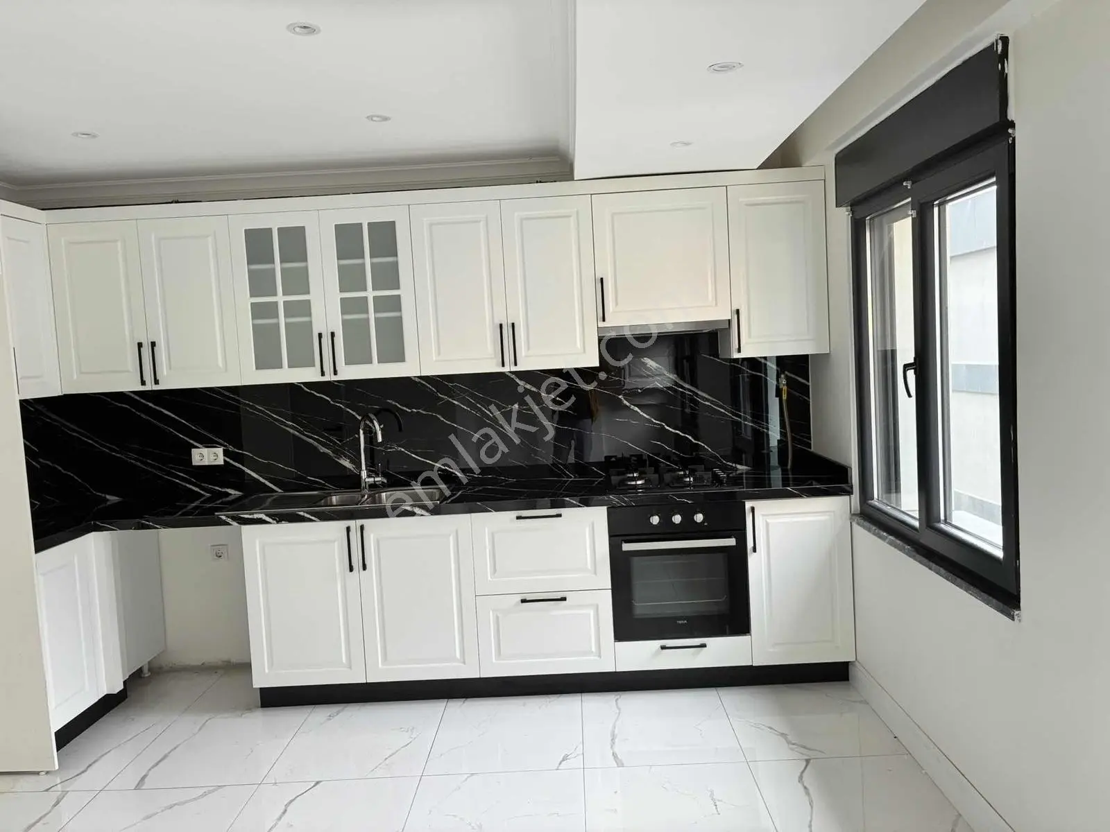 Pendik Sahilinde Kiralık Trend Marmara Lüks 4+2 Daire - Görsel 3