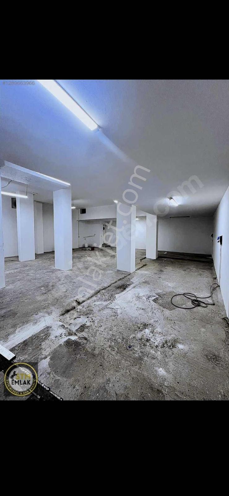 Kayışdağı Mahallesi Şenol Sokakta Kiralık 180 M2 Dükkan - Görsel 5