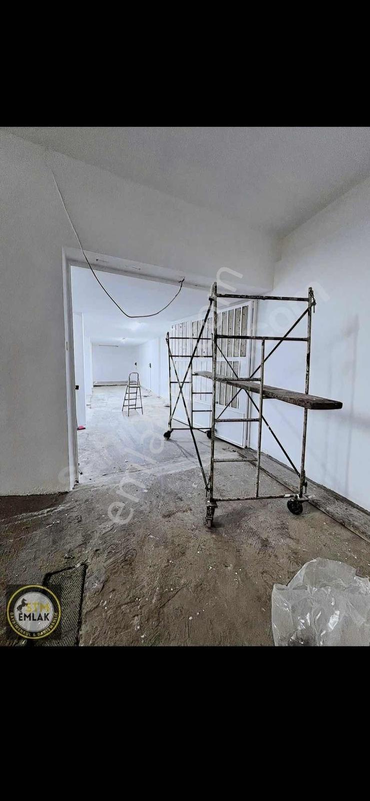 Kayışdağı Mahallesi Şenol Sokakta Kiralık 180 M2 Dükkan - Görsel 8