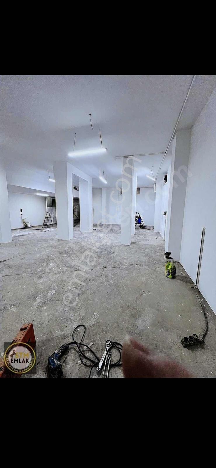 Kayışdağı Mahallesi Şenol Sokakta Kiralık 180 M2 Dükkan - Görsel 13