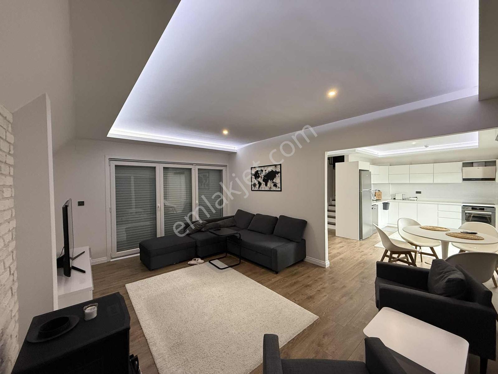 Bademlinin Prestijli Bölgesinde Akıllı Sistemli Lüks Villa - Görsel 18
