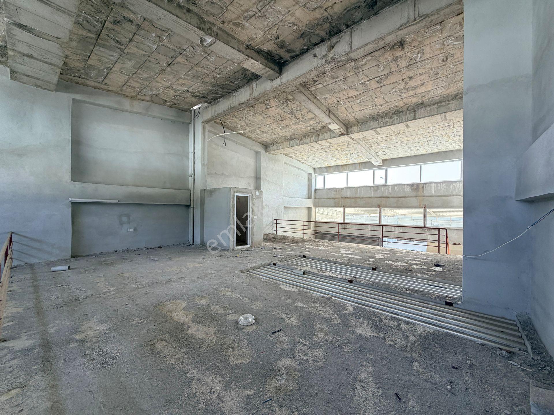 Emlakparktan Yeni Sanayide Önlü Arkalı 4 Adet Kiralık Köşe Dükkan - Görsel 12