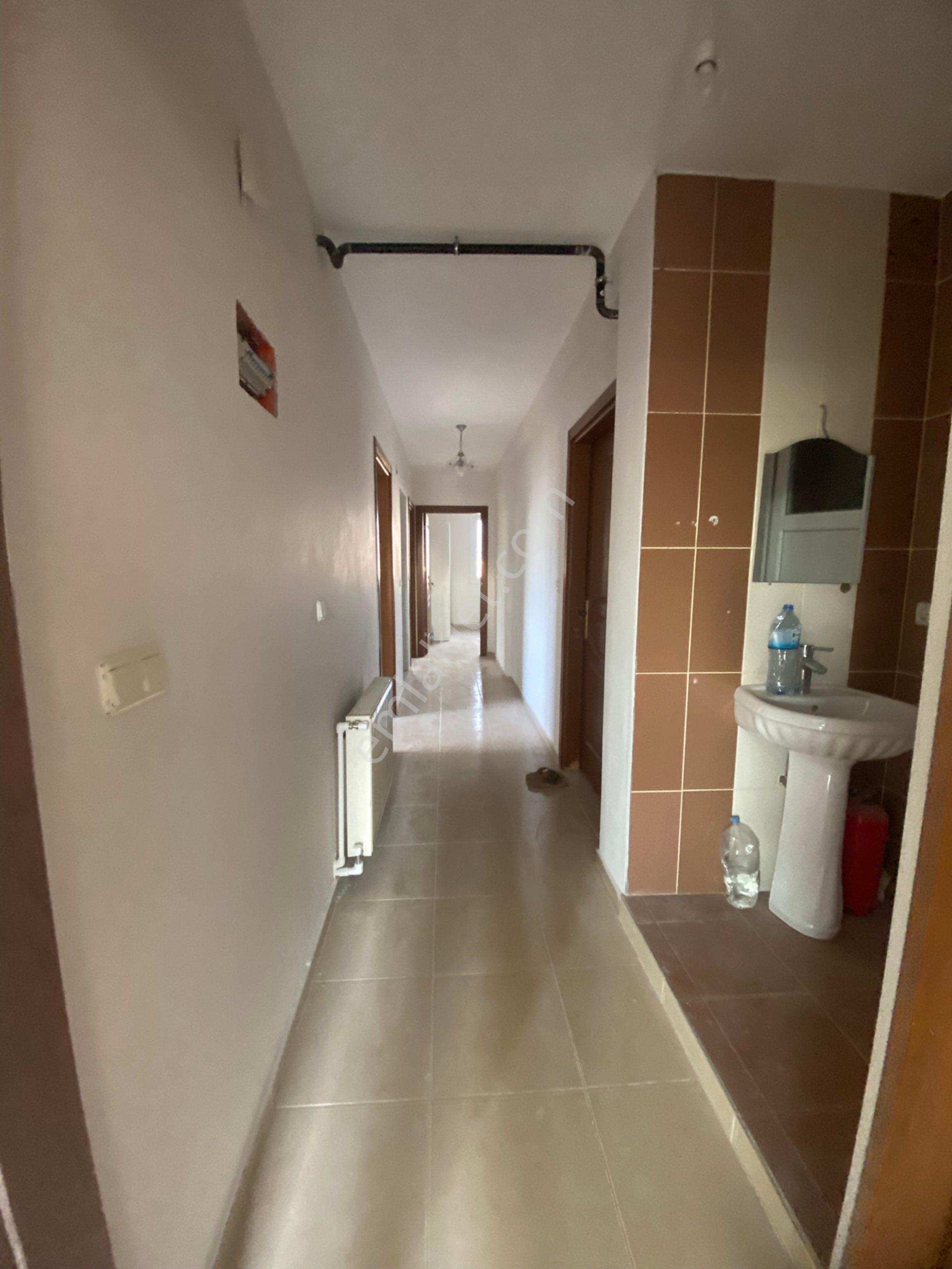 Kiralık 3+1 Kombili - Görsel 4