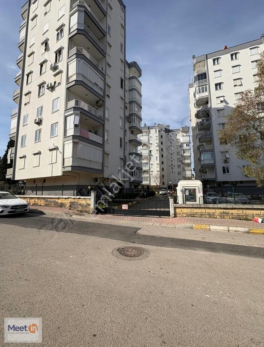 Varsak Aydoğmuş Mah. Şule 1 Sitesinde Satılık 3+1 130 M² Daire