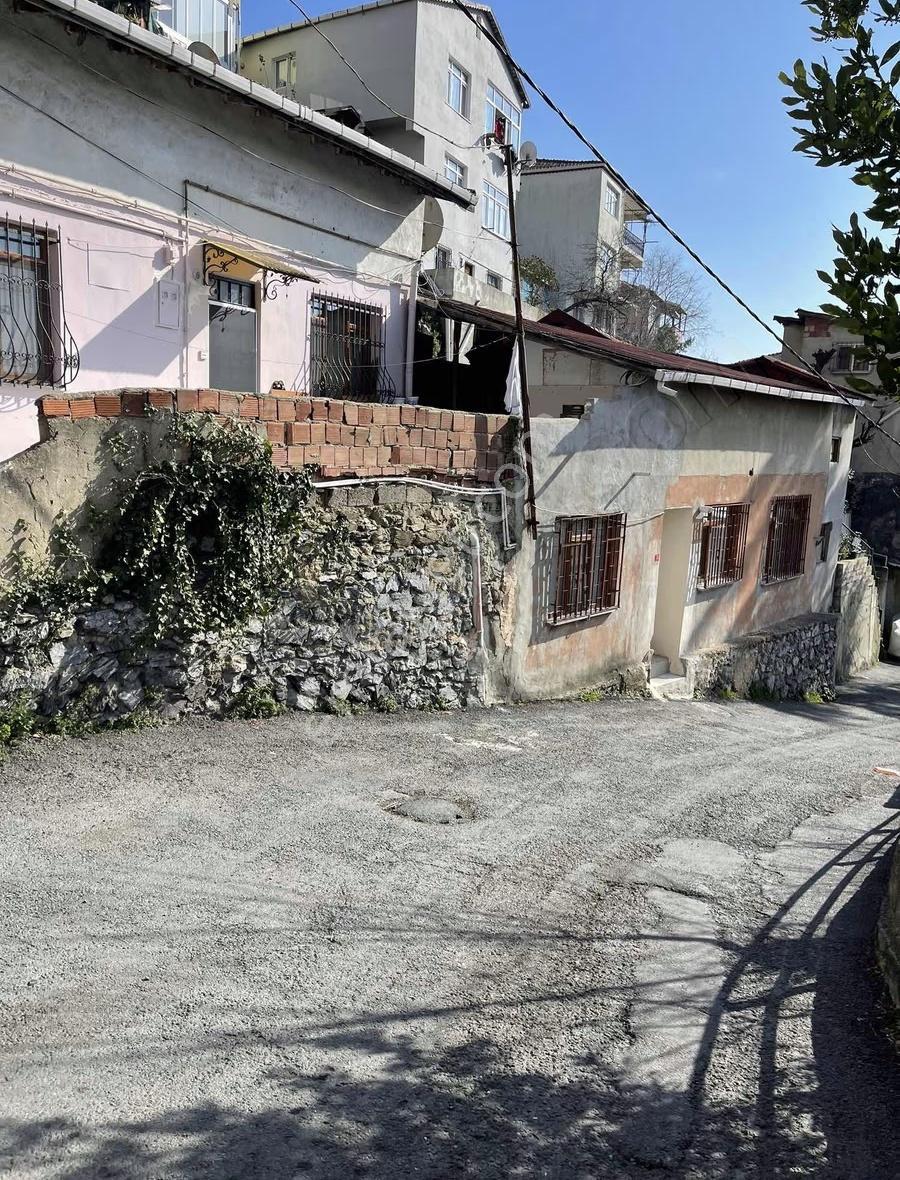Sarıyer Büyükdere'de Bahçeli 2 Adet Müstakil Ev Satılıktır. - Görsel 29