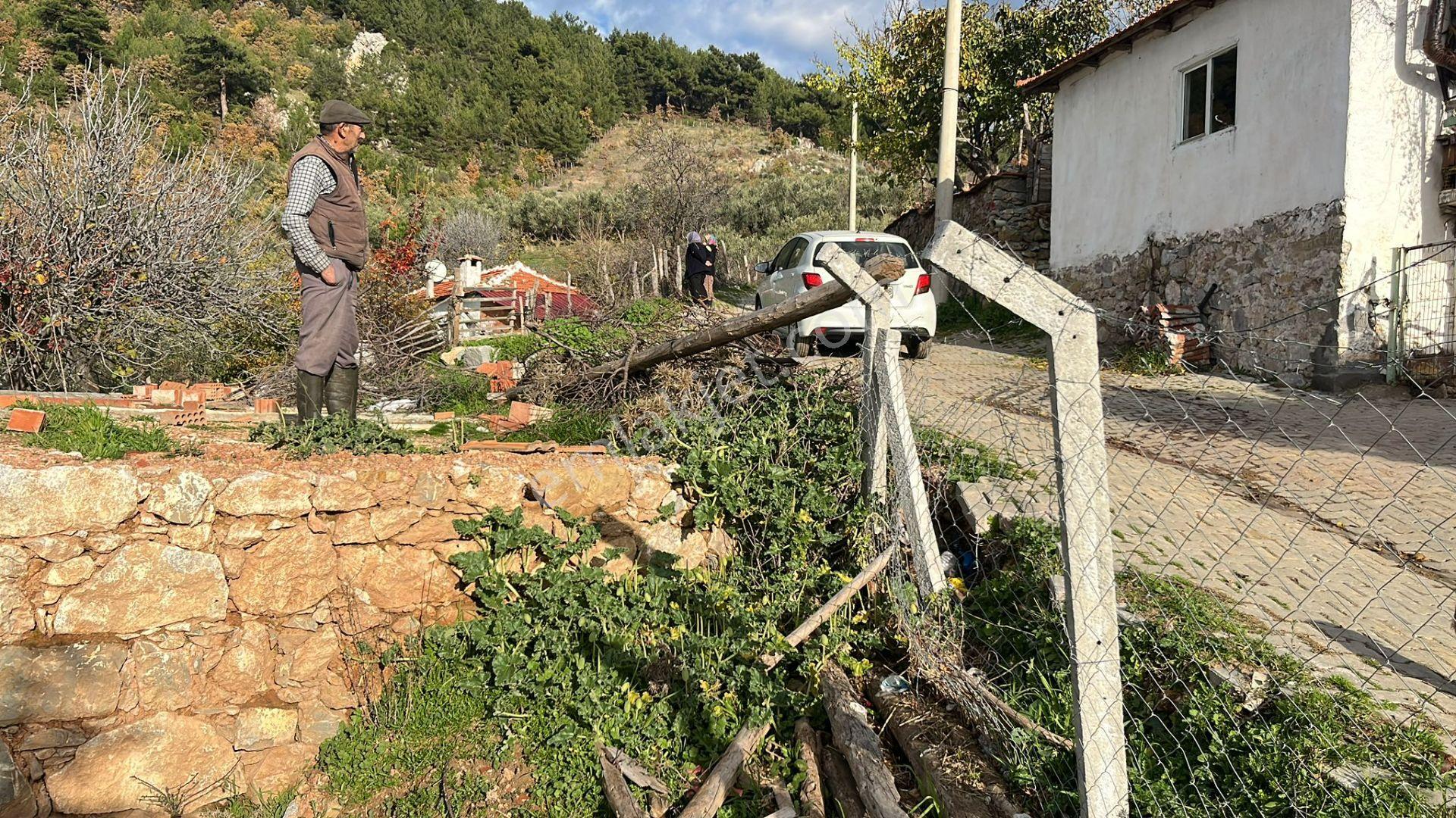 İzmir Bergama Köy Merkezinde Satılık Müstakil Ev Ve Arası - Görsel 11