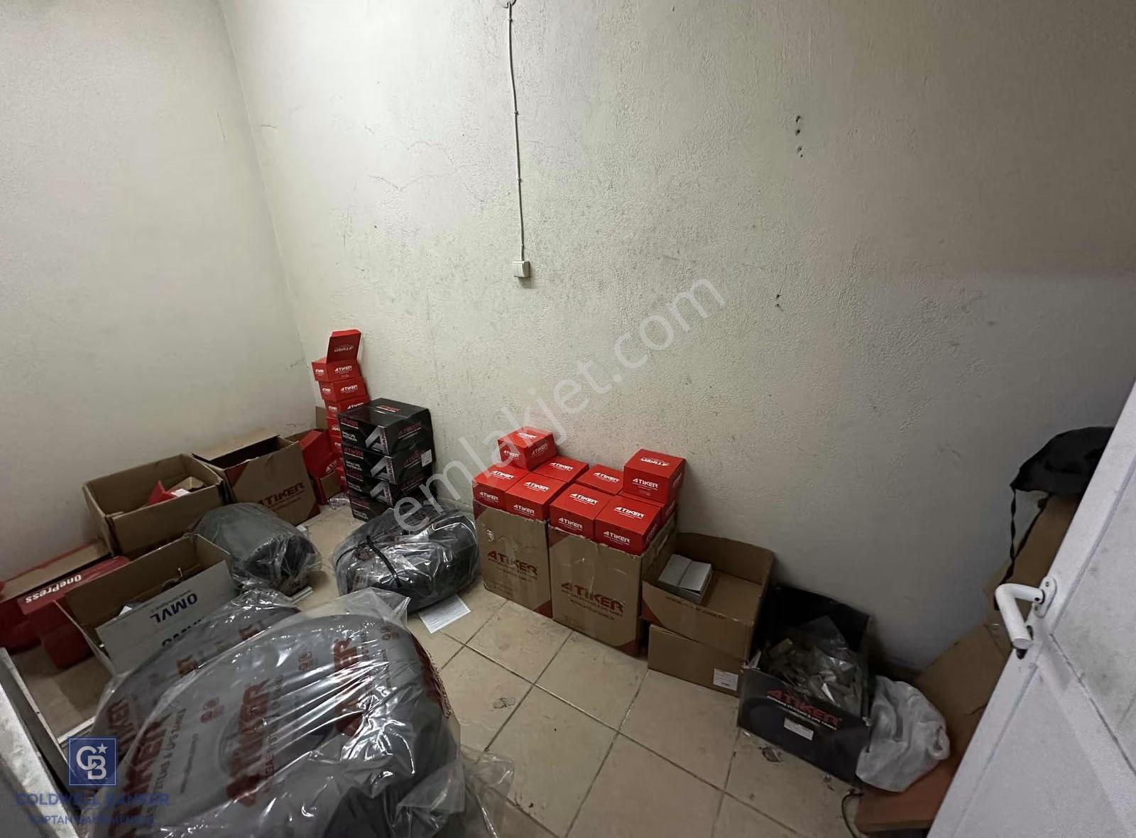 Cadde Üzeri Çift Katlı Satılık Dükkan | Merkezi Konum 72 M' Net - Görsel 3