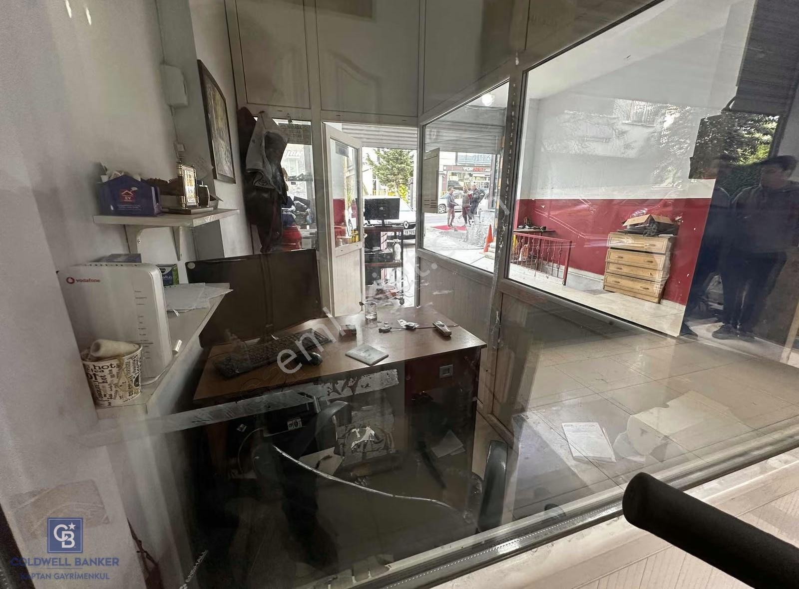 Cadde Üzeri Çift Katlı Satılık Dükkan | Merkezi Konum 72 M' Net - Görsel 22