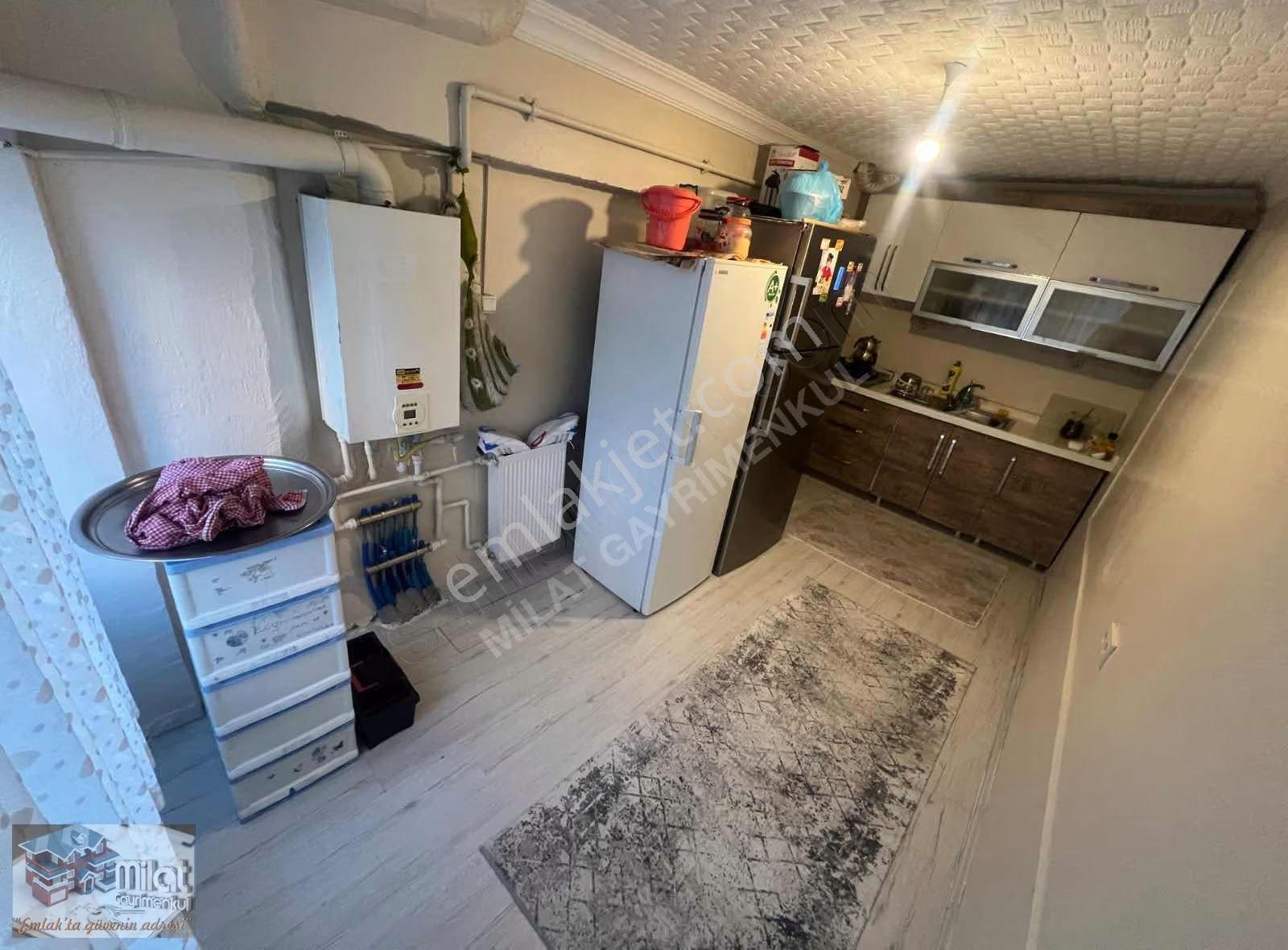 Plevne Mah Caddede Yapılı 3+1 Bk Salon Bağımsız - Görsel 17
