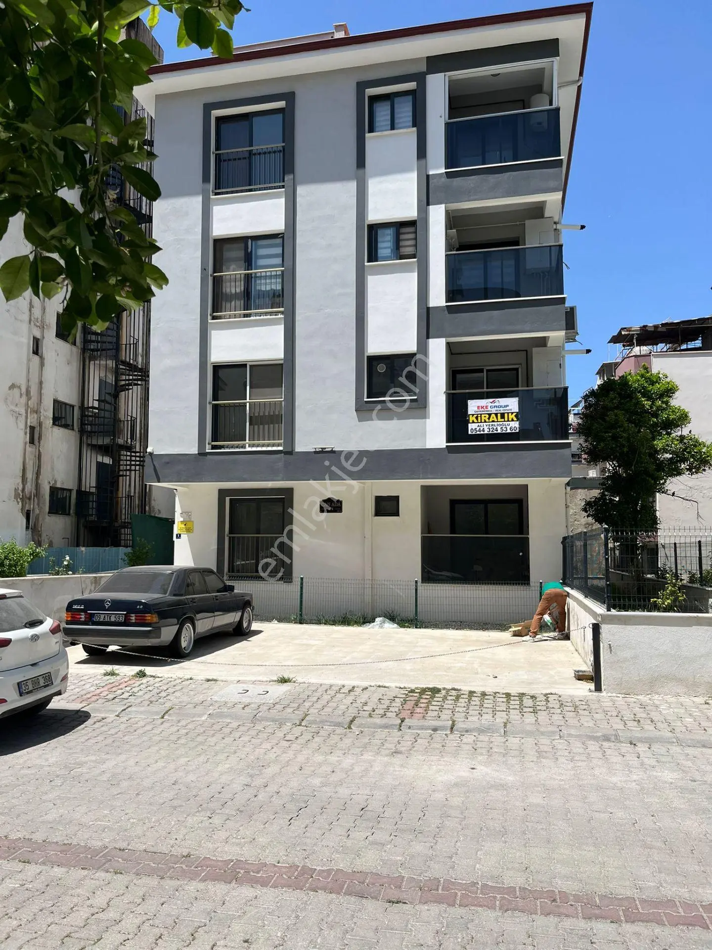 Kuşadası Merkezde Yeni Bina 2+1 Kiralık - Görsel 2