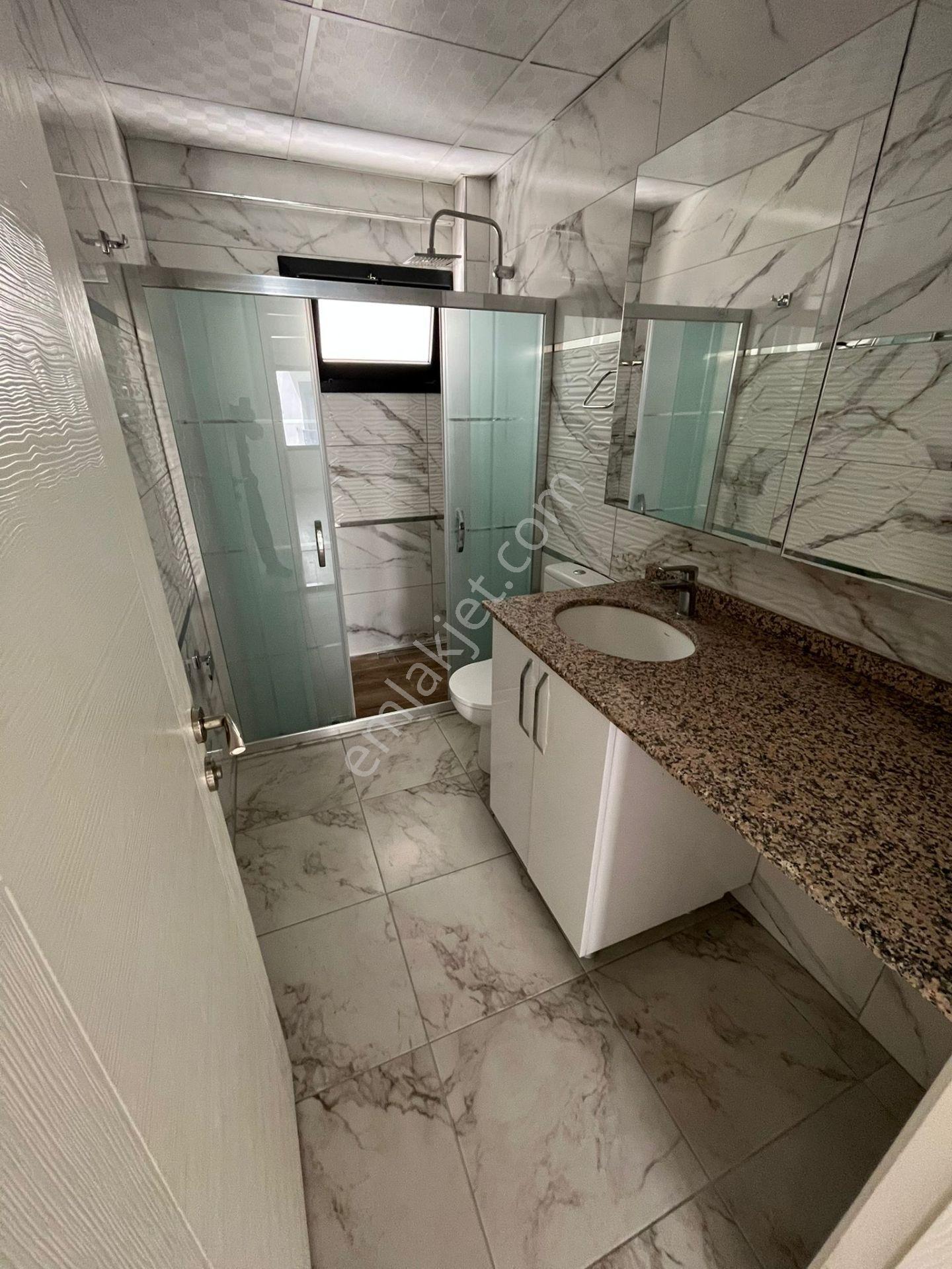 Kuşadası Merkezde Yeni Bina 2+1 Kiralık - Görsel 21