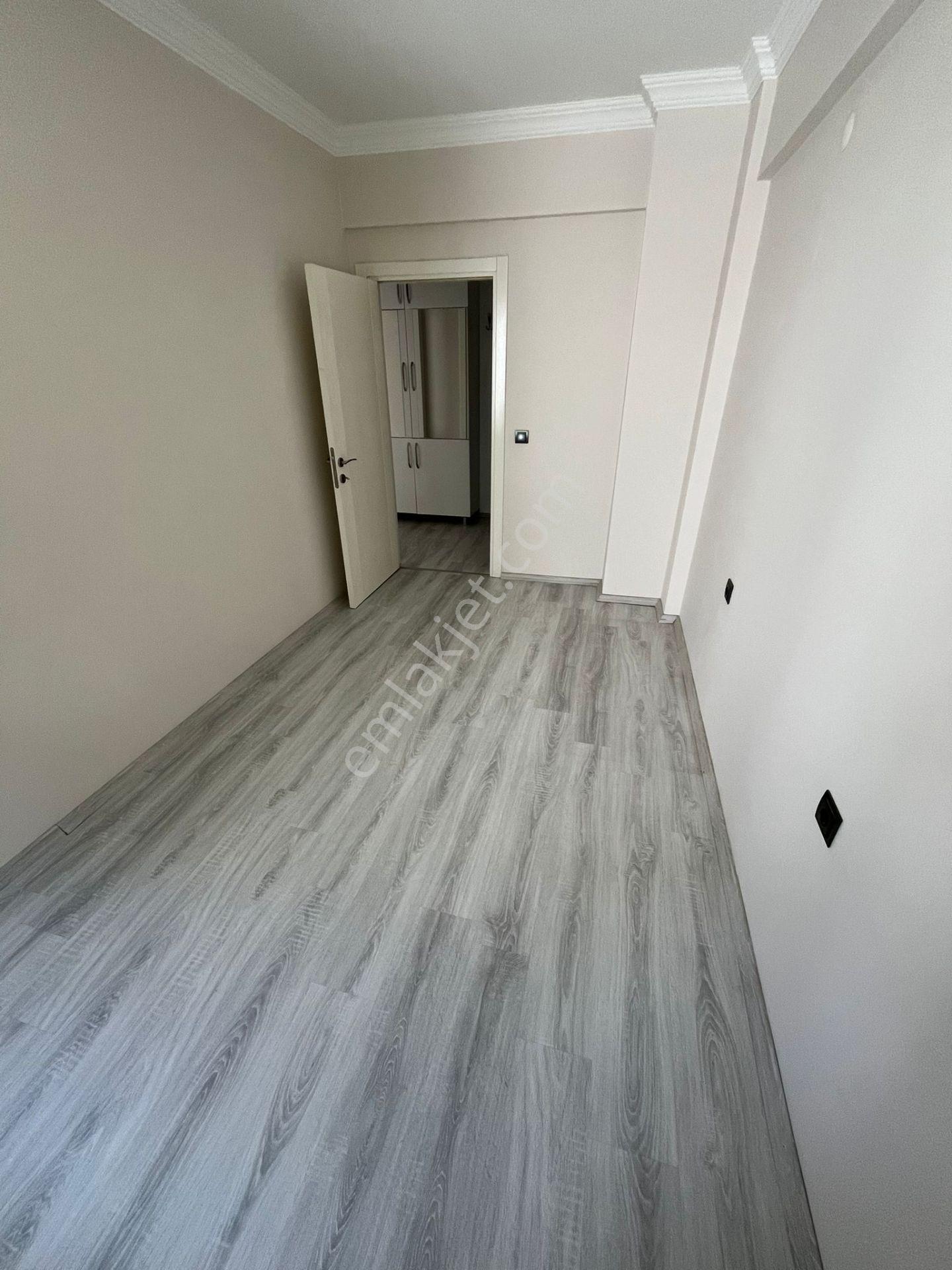 Kuşadası Merkezde Yeni Bina 2+1 Kiralık - Görsel 20