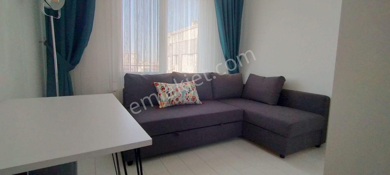 Meydan Kavağında Eşyalı 3+1 Havuzlu Güvenlikli - Görsel 15