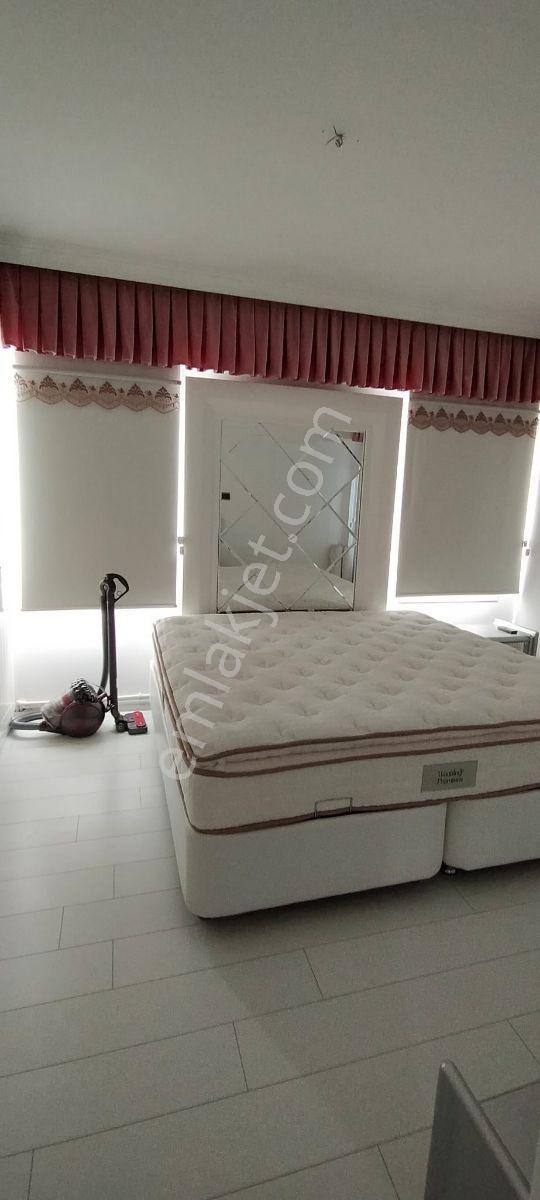 Meydan Kavağında Eşyalı 3+1 Havuzlu Güvenlikli - Görsel 24