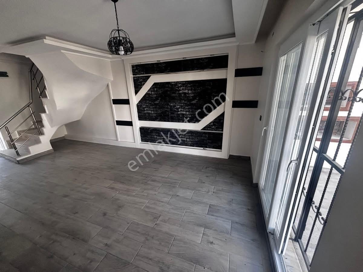 Acil Satılık Kuşadasın Da Deniz Manzaralı 3+2 Villa - Görsel 13