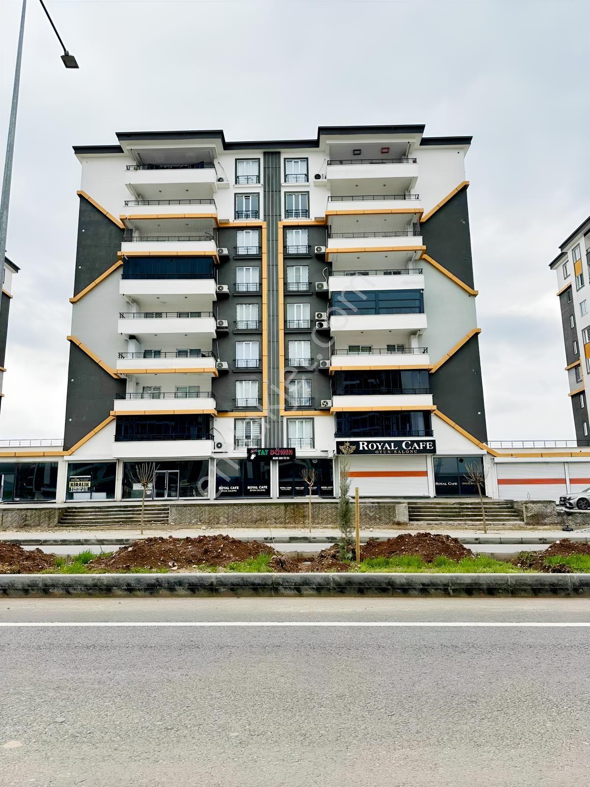 Hasankeyf Yol Üzeri Royal Premium Da Satılık Eşaylı 3.5+1 Daire