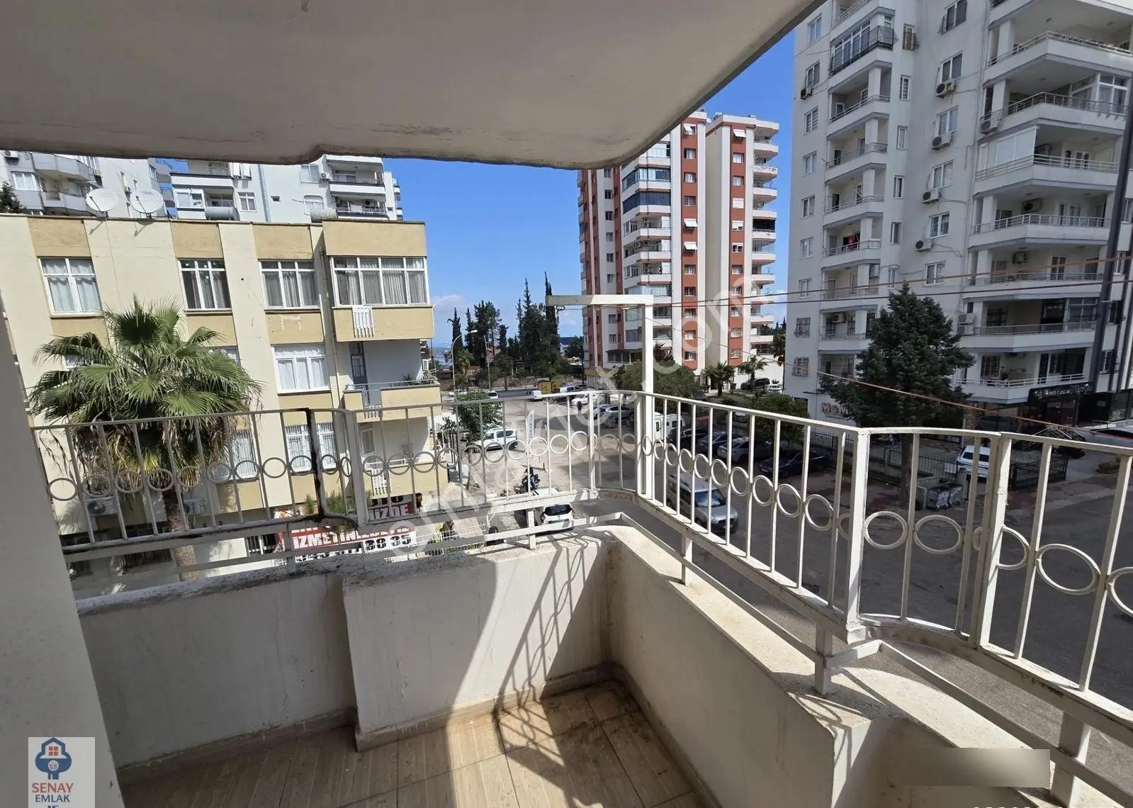 Çukurova Güzelyalı Göl Manzaralı Kelepir 3+1 Kapalı Mutfak 2.kat Daire