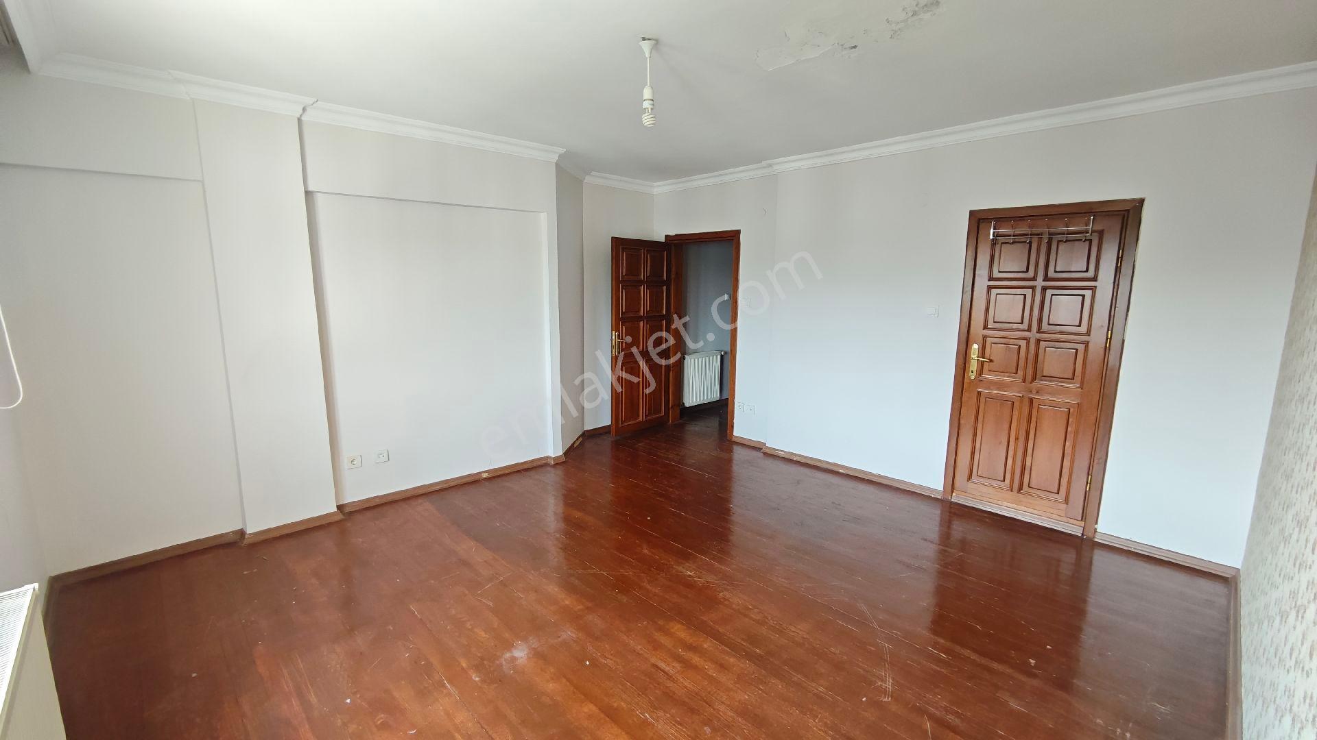 Turyap'tan Kiralık Site İçi Tripleks Villa 4+1 - Görsel 20