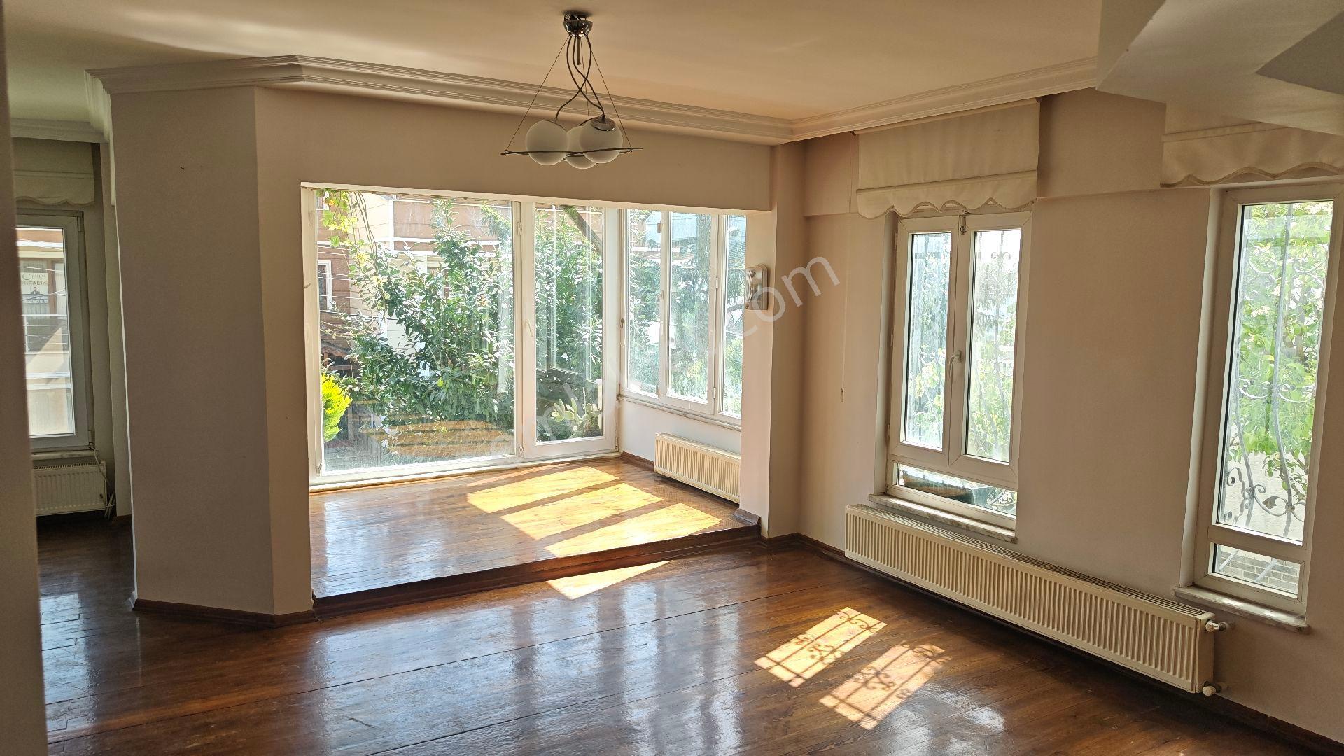 Turyap'tan Kiralık Site İçi Tripleks Villa 4+1 - Görsel 27